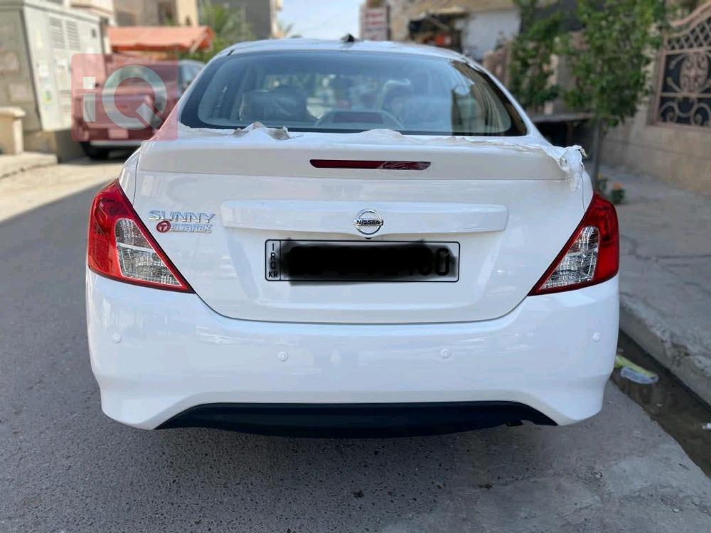 Nissan Sunny